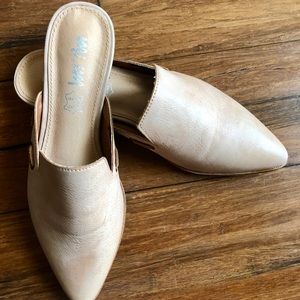 NEW Mi.iM Faux Leather Slip On.